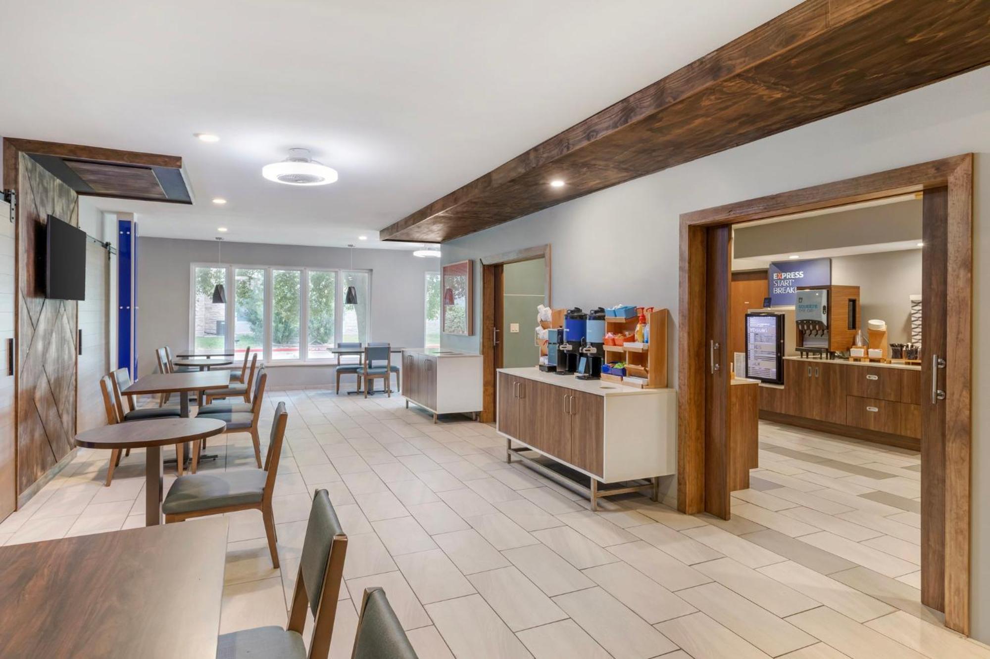 Holiday Inn Express Hotel And Suites Alice By Ihg Kültér fotó